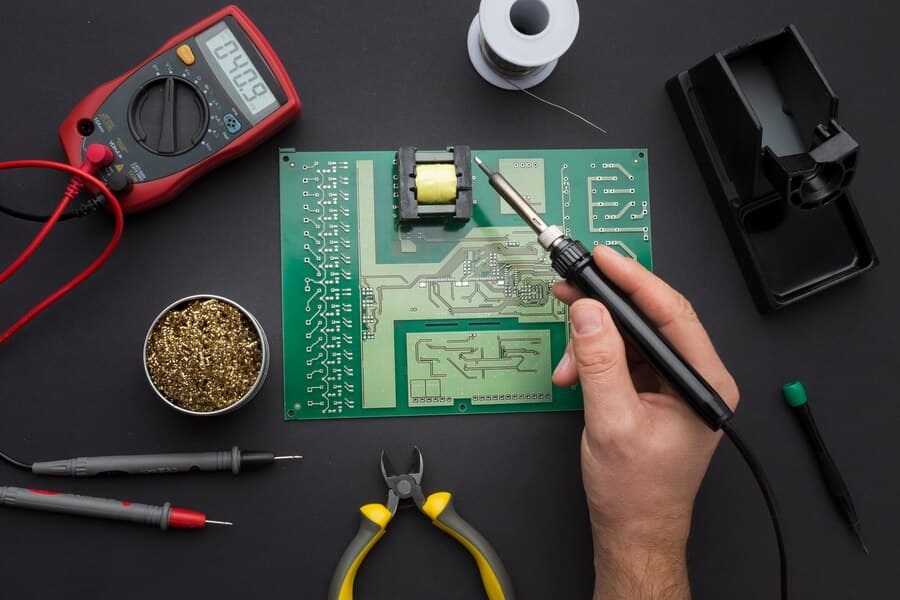 Electronics Engineer