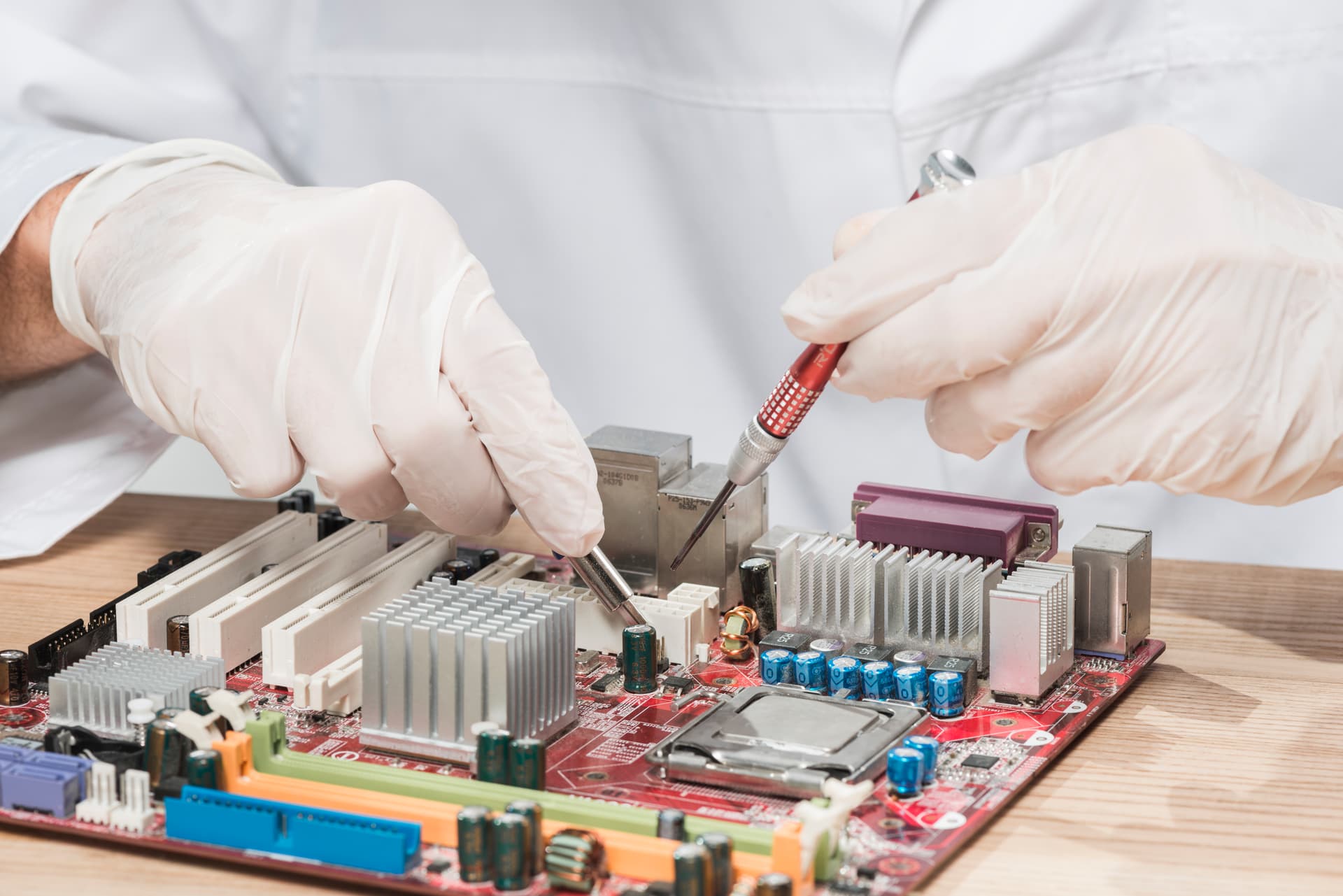 Electronics Engineer